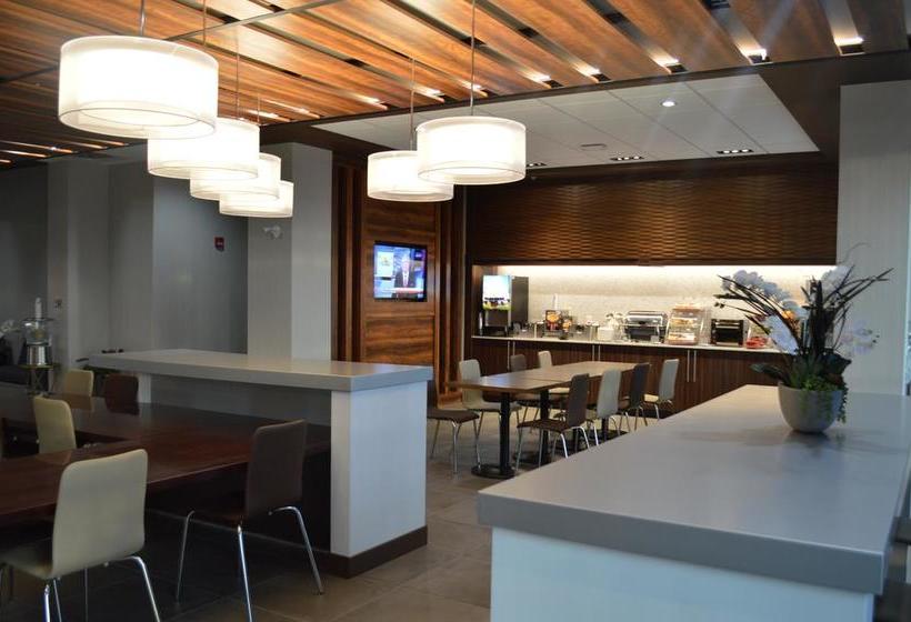 Hotel Wingate By Wyndham Kamloops | Kamloops | British Columbia | Canada 8