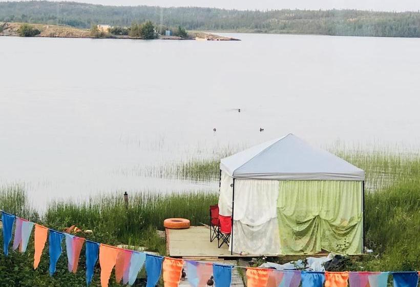 Bed and Breakfast Mabuhay Lakeside Manor | Yellowknife | Northwest Territories | Canada 1