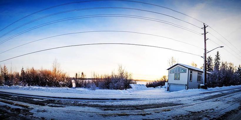 Bed and Breakfast Mabuhay Lakeside Manor | Yellowknife | Northwest Territories | Canada 18