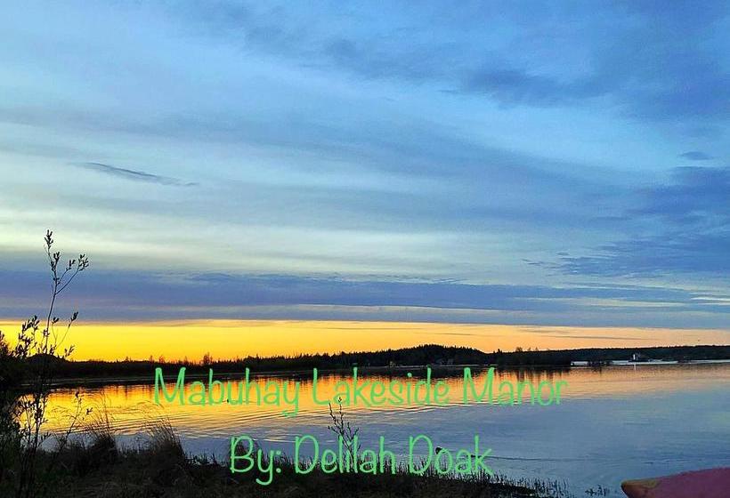 Bed and Breakfast Mabuhay Lakeside Manor | Yellowknife | Northwest Territories | Canada 3