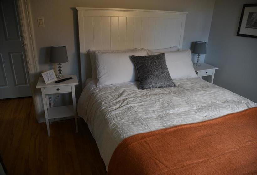 Glencree House B&b | Ottawa | Ontario | Canada 8