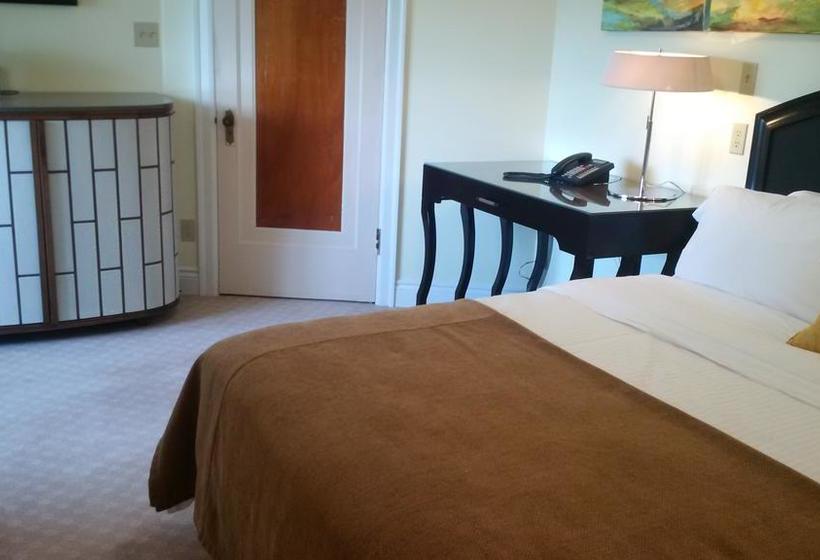 Hotel Manoir Chamberland | Montebello | Quebec | Canada 3