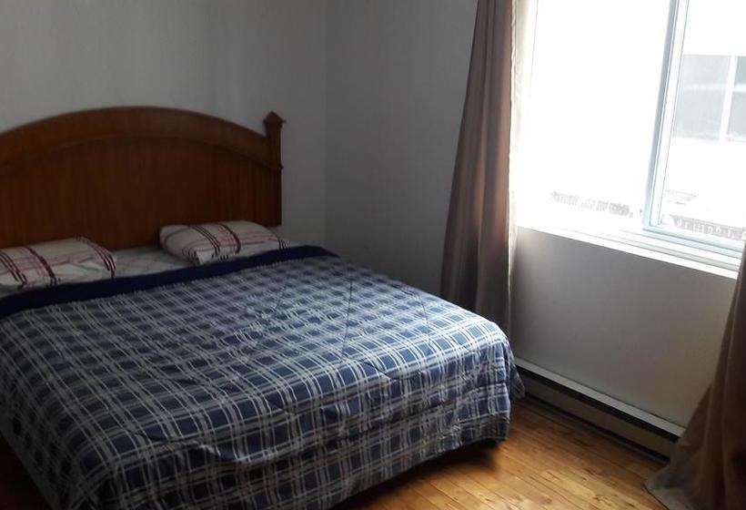 Bed and Breakfast Clean Room And Great Breakfast