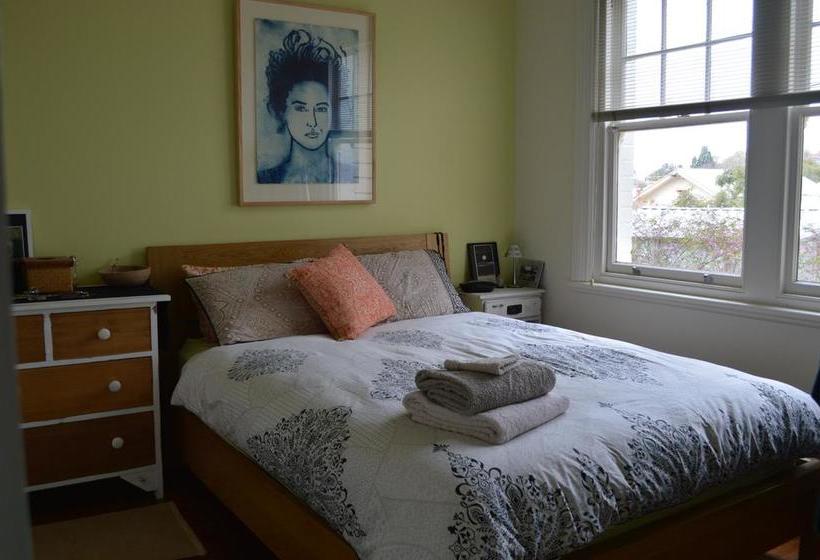 Bed and Breakfast Belton Abode | Hobart | Tasmania | Australia 1