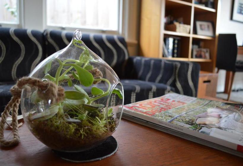 Bed and Breakfast Belton Abode | Hobart | Tasmania | Australia 3