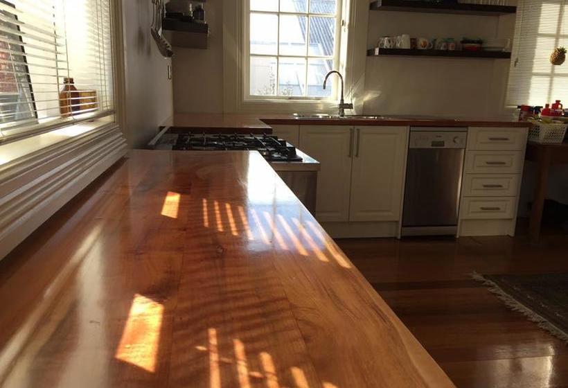 Bed and Breakfast Belton Abode | Hobart | Tasmania | Australia 5