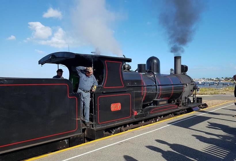 La Maison Riviere  The River House Bed & Breakfast | Goolwa | South Australia | Australia 10