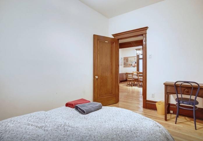 Bed and Breakfast Le 9 Et Demi | Montreal | Quebec | Canada 18