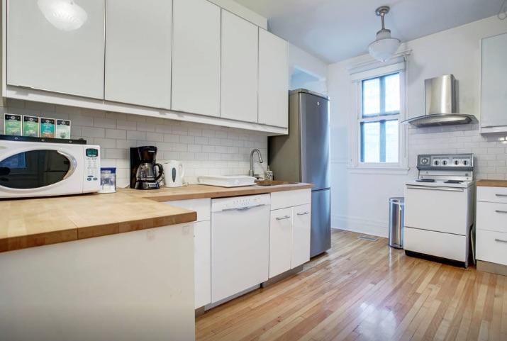 Bed and Breakfast Le 9 Et Demi | Montreal | Quebec | Canada 2