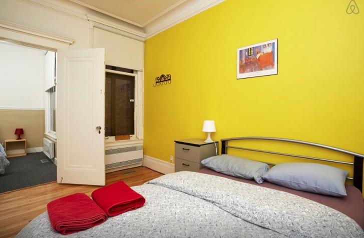 Bed and Breakfast Le 9 Et Demi | Montreal | Quebec | Canada 6
