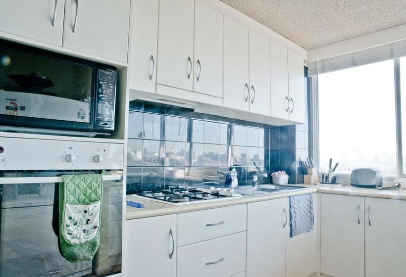 Bed and Breakfast Lakeside Penthouse | Melbourne | Victoria | Australia 10