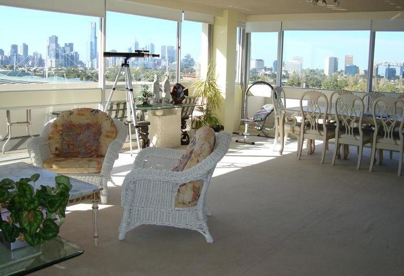 Bed and Breakfast Lakeside Penthouse | Melbourne | Victoria | Australia 3