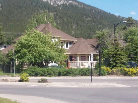 Bed and Breakfast The Poplar Inn | Banff | Alberta | Canada 6