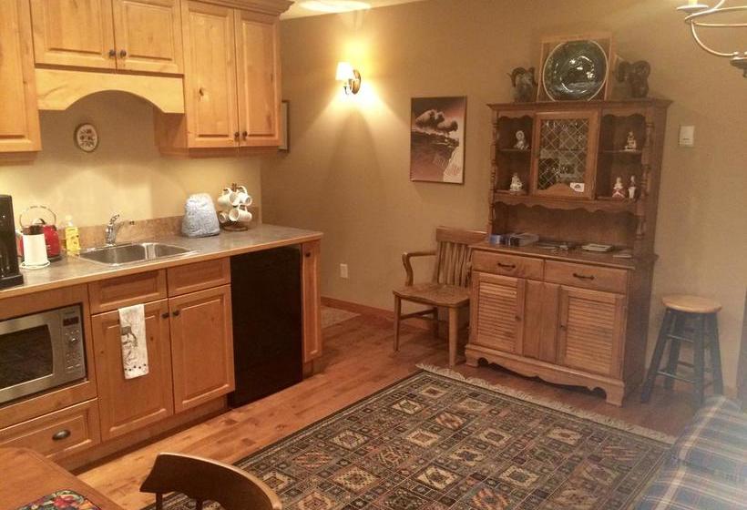 Bed and Breakfast The Poplar Inn | Banff | Alberta | Canada 9