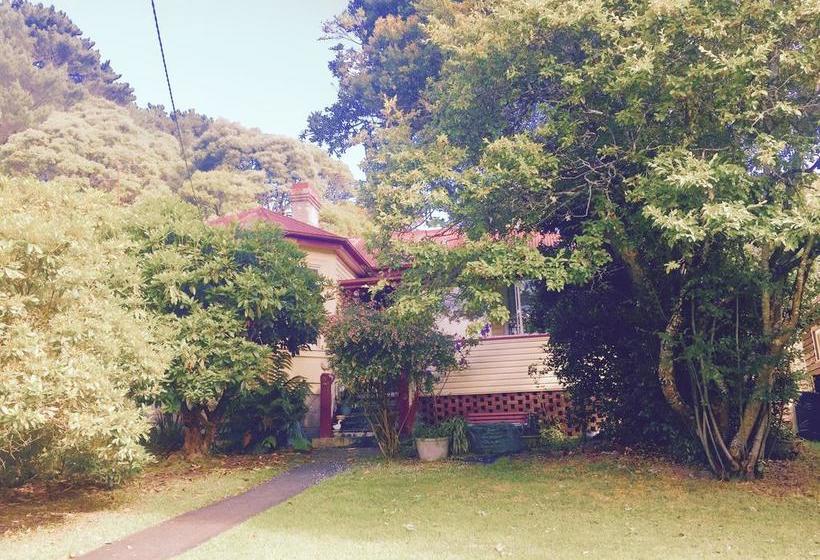 Wandering Geese Boutique Bed And Breakfast | Strahan | Tasmania | Australia 12