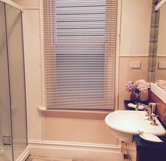 Wandering Geese Boutique Bed And Breakfast | Strahan | Tasmania | Australia 13