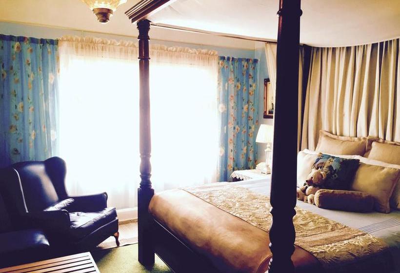 Wandering Geese Boutique Bed And Breakfast | Strahan | Tasmania | Australia 6