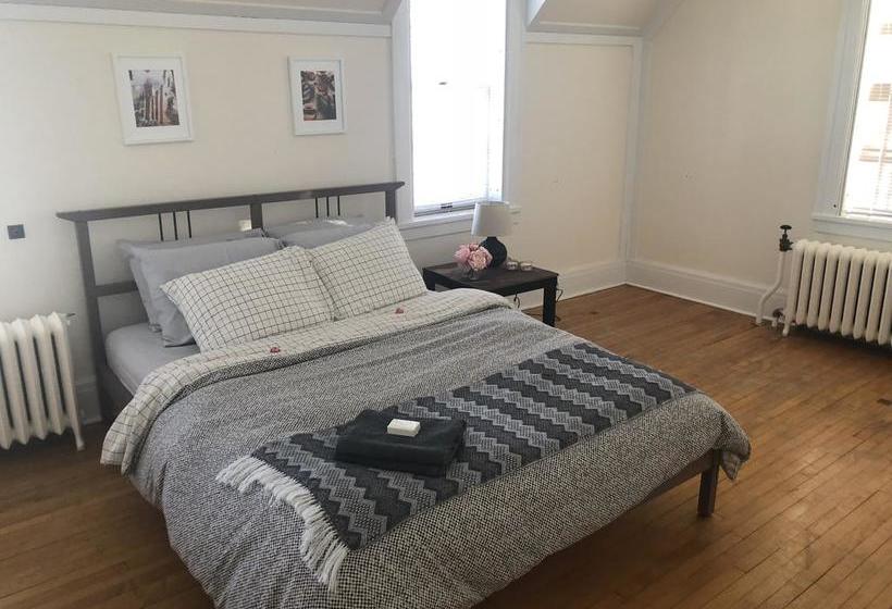 B&b Au Bord Du Fleuve | Shawinigan | Quebec | Canada 6