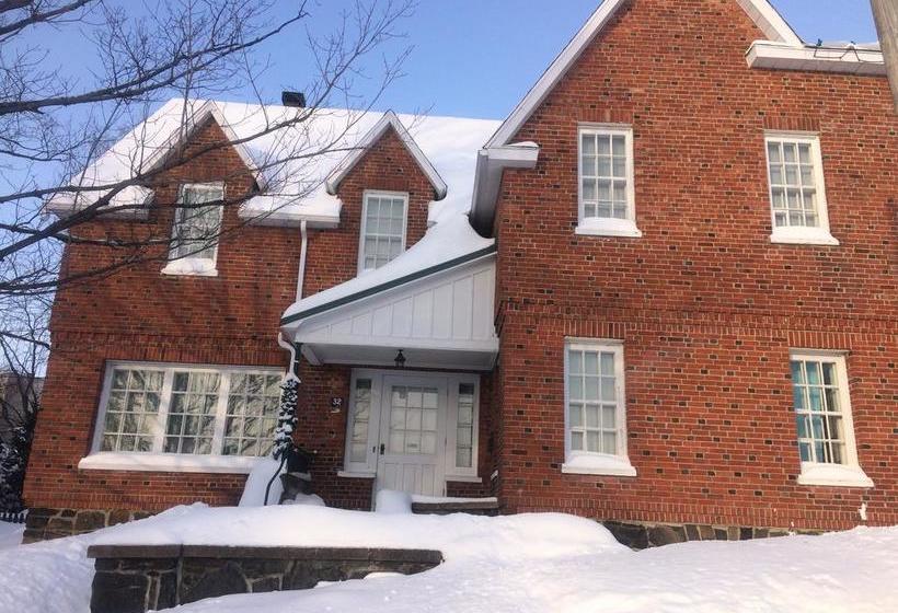 B&b Au Bord Du Fleuve | Shawinigan | Quebec | Canada 7