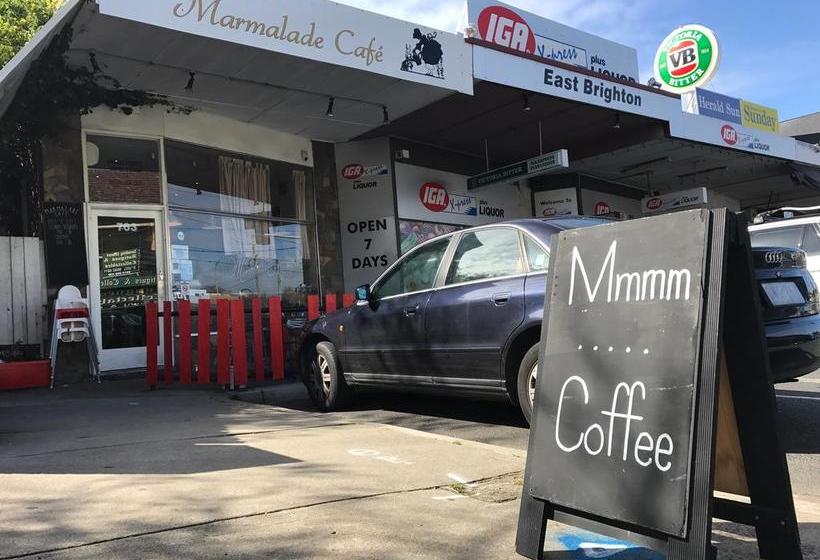 Bed and Breakfast A Trendy Brighton Jewel | Melbourne | Victoria | Australia 16