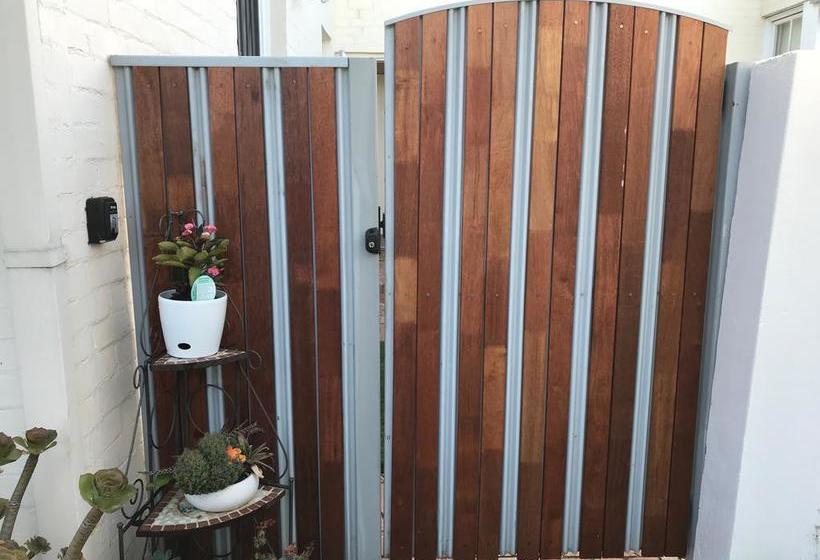 Bed and Breakfast A Trendy Brighton Jewel | Melbourne | Victoria | Australia 19