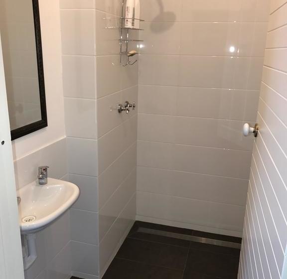 Bed and Breakfast A Trendy Brighton Jewel | Melbourne | Victoria | Australia 7