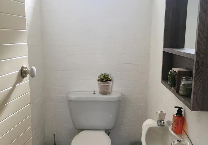 Bed and Breakfast A Trendy Brighton Jewel | Melbourne | Victoria | Australia 9