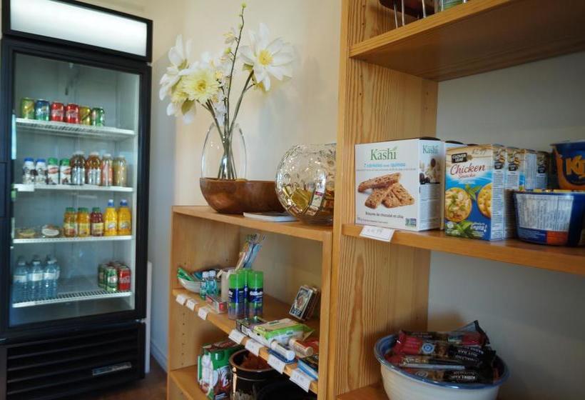 Wayside Motel | Manitowaning | Ontario | Canada 5