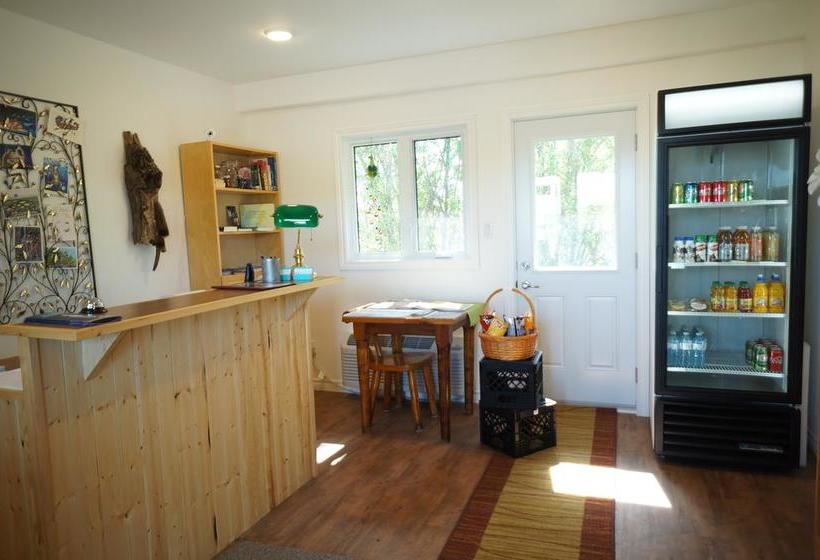 Wayside Motel | Manitowaning | Ontario | Canada 7