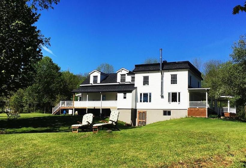 Bed and Breakfast L Escale Celtic | Magog | Quebec | Canada 4