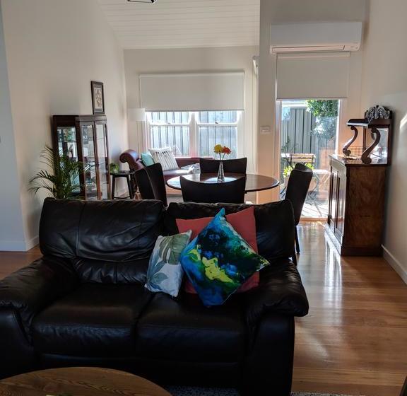 Bed and Breakfast Woodleaton Cottage | Woodend | South Australia | Australia 1