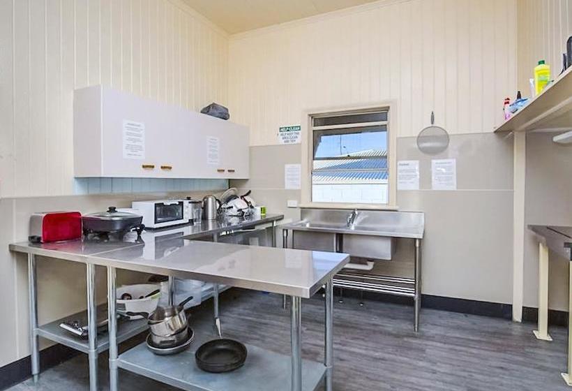 Bunk Inn Hostel | Bundaberg | Queensland | Australia 3