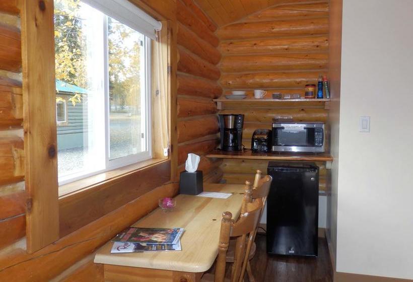 Bed and Breakfast Discovery Yukon Lodgings | Beaver Creek | Yukon Territory | Canada 15