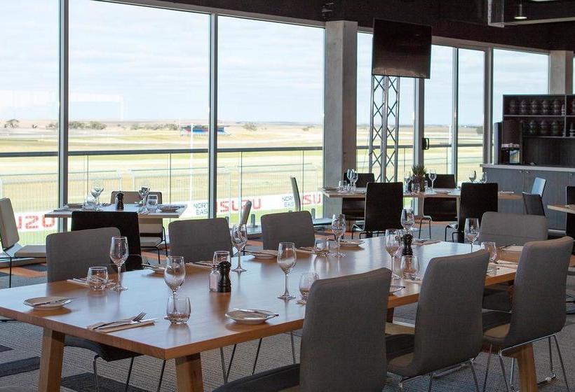 Hotel Rydges Pit Lane | Tailem Bend | South Australia | Australia 17