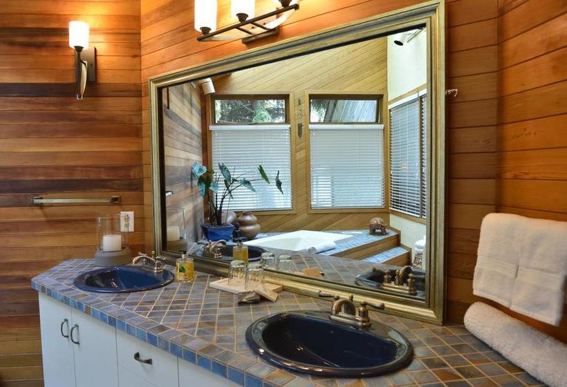 Bed and Breakfast Summerhill Estate House | Kelowna | British Columbia | Canada 20