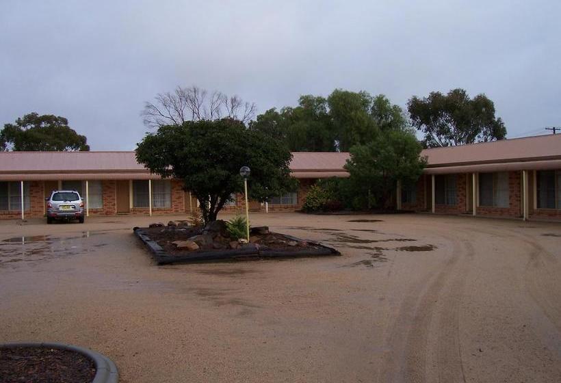 The Lucky Strike Motel | Peak Hill | New South Wales | Australia 5