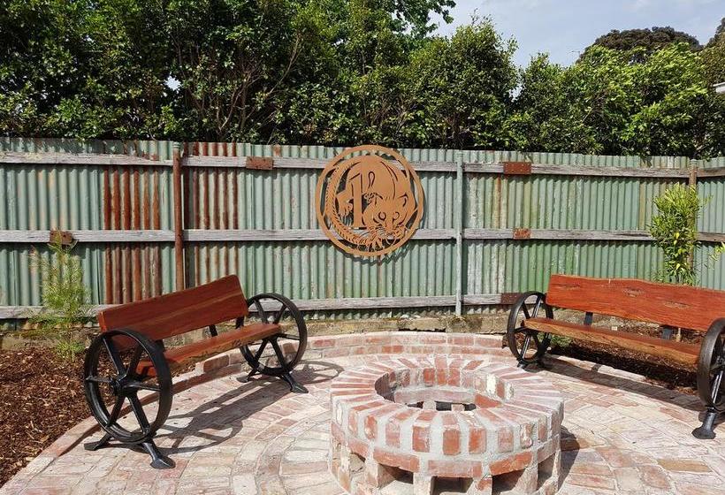 Hotel Alkira | Leongatha | Victoria | Australia 1