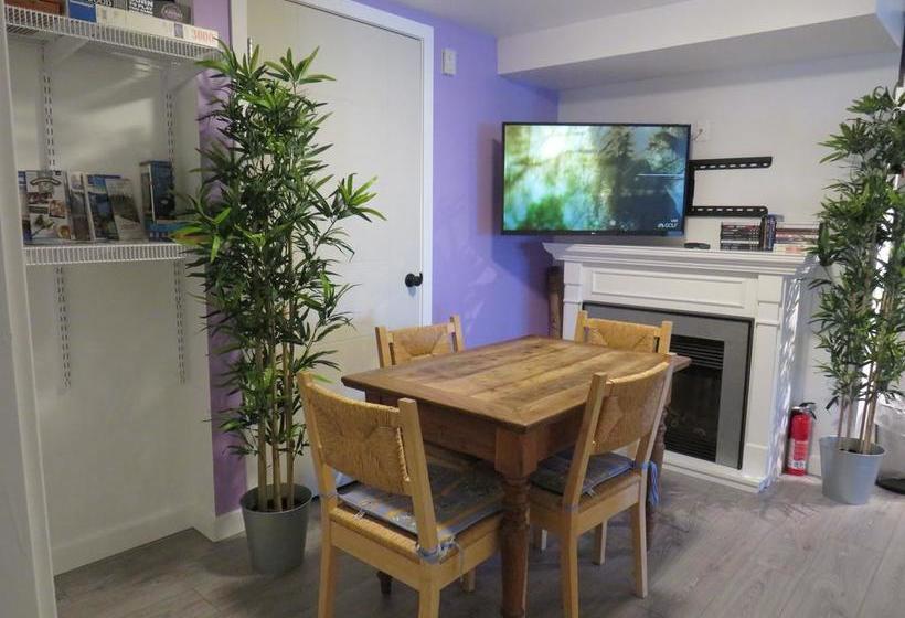 Bed and Breakfast Coastal Lavender Bnb | Ladysmith | British Columbia | Canada 18