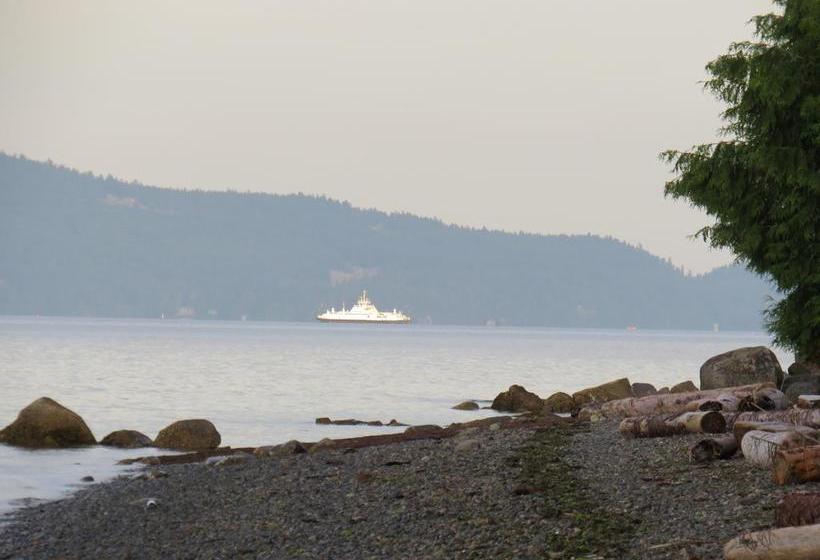 Bed and Breakfast Coastal Lavender Bnb | Ladysmith | British Columbia | Canada 7