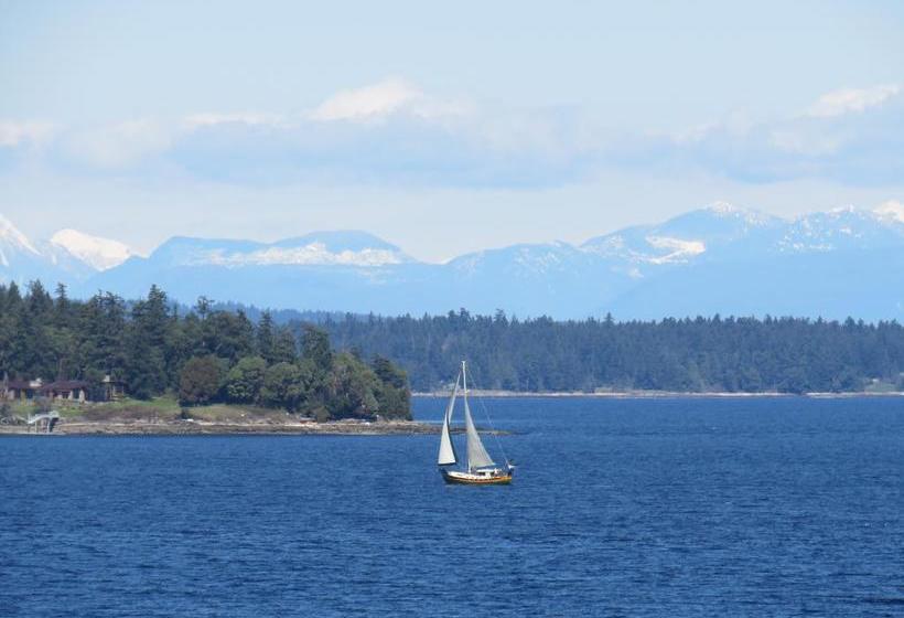 Bed and Breakfast Coastal Lavender Bnb | Ladysmith | British Columbia | Canada 8