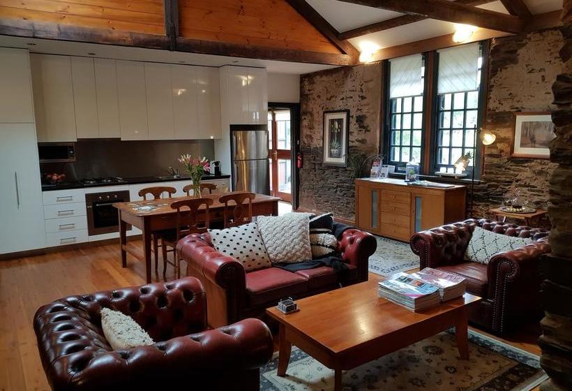 Bed and Breakfast William Hunt S Retreat  Cypress Studio | Mintaro | South Australia | Australia 10