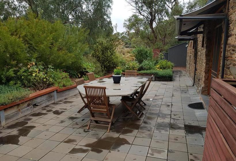 Bed and Breakfast William Hunt S Retreat  Cypress Studio | Mintaro | South Australia | Australia 15