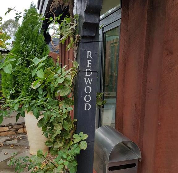 Bed and Breakfast William Hunt S Retreat  Cypress Studio | Mintaro | South Australia | Australia 5