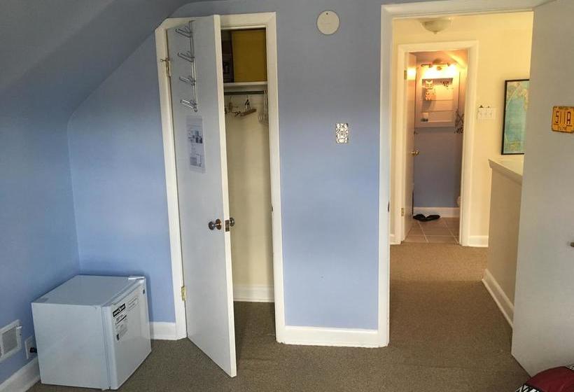 Bed and Breakfast Borusun S Guest House | Winnipeg | Manitoba | Canada 12