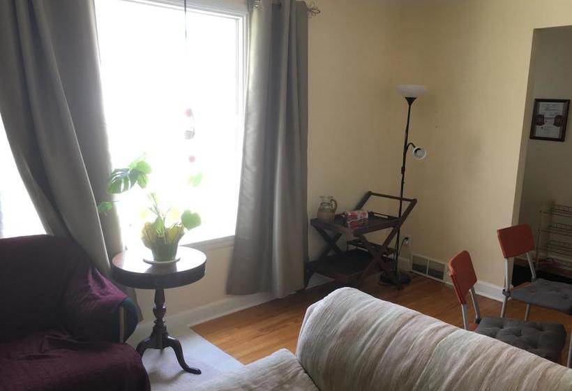 Bed and Breakfast Borusun S Guest House | Winnipeg | Manitoba | Canada 19