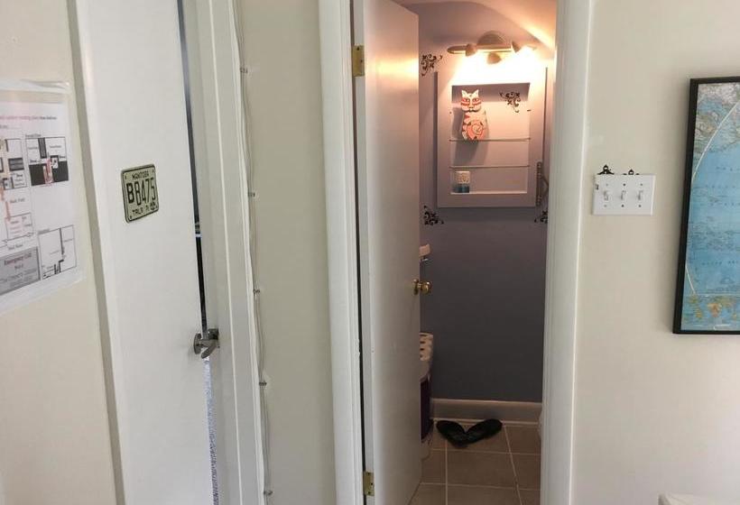 Bed and Breakfast Borusun S Guest House | Winnipeg | Manitoba | Canada 7