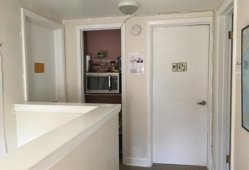 Bed and Breakfast Borusun S Guest House | Winnipeg | Manitoba | Canada 9