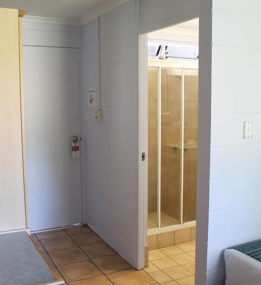 Rocky Glen Hotel Motel Gladstone | Gladstone | Queensland | Australia 9