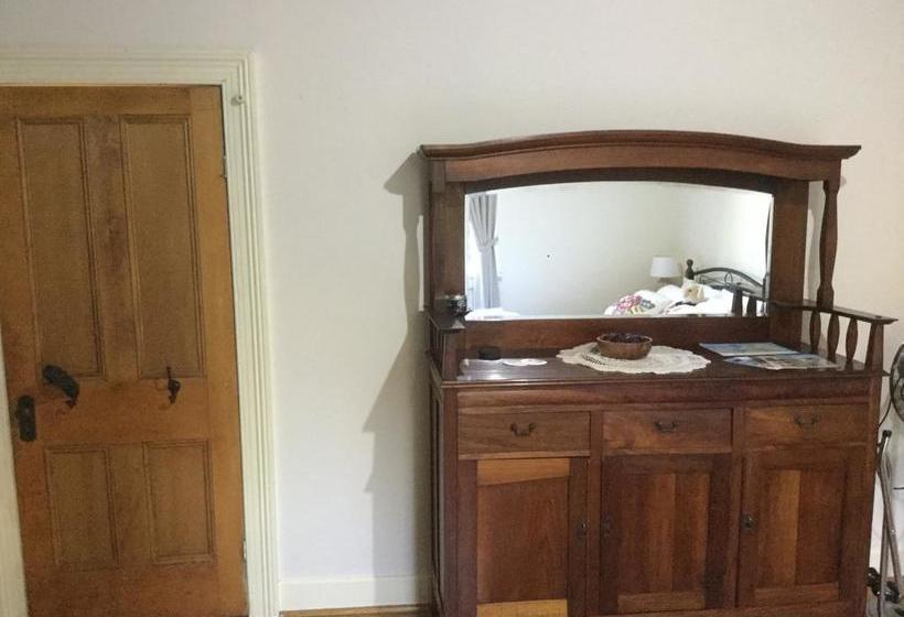 Pump Jack B&b | Scottsdale | Tasmania | Australia 14