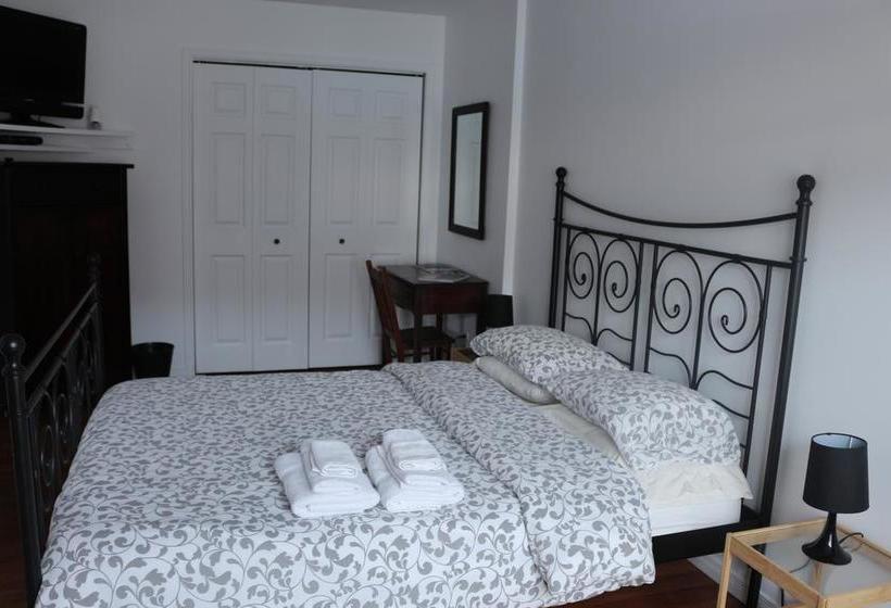 Bed and Breakfast Le Gîte Du Vieux Limoilou | Quebec | Quebec | Canada 1